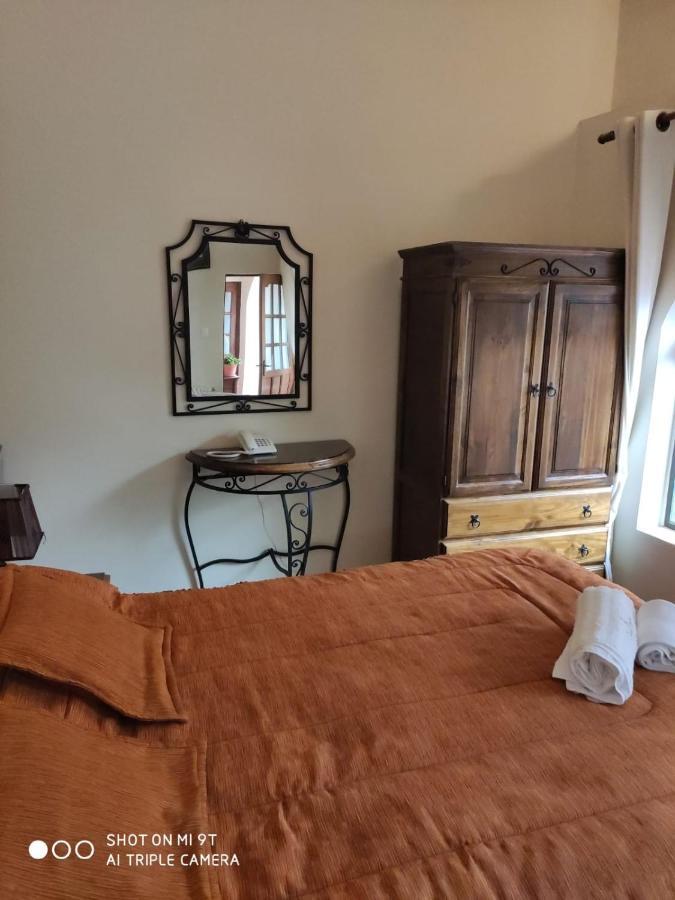 Hotel Santa Monica 포토시 외부 사진