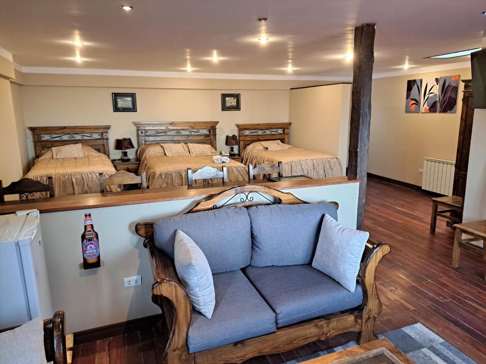 Hotel Santa Monica 포토시 외부 사진