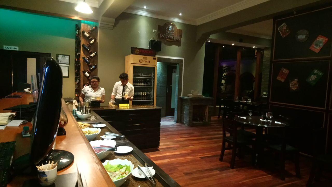 Hotel Santa Monica 포토시 외부 사진